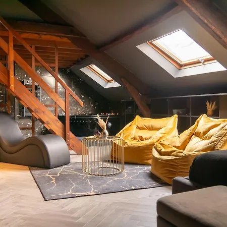 Apartment La Marble ~ Sauna ~ Jacuzzi ~ Cremant